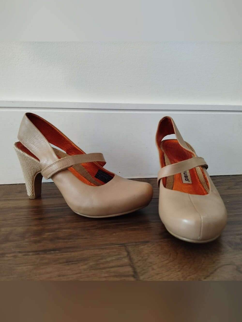 Tsubo Beige Mary Jane Slingback Heels